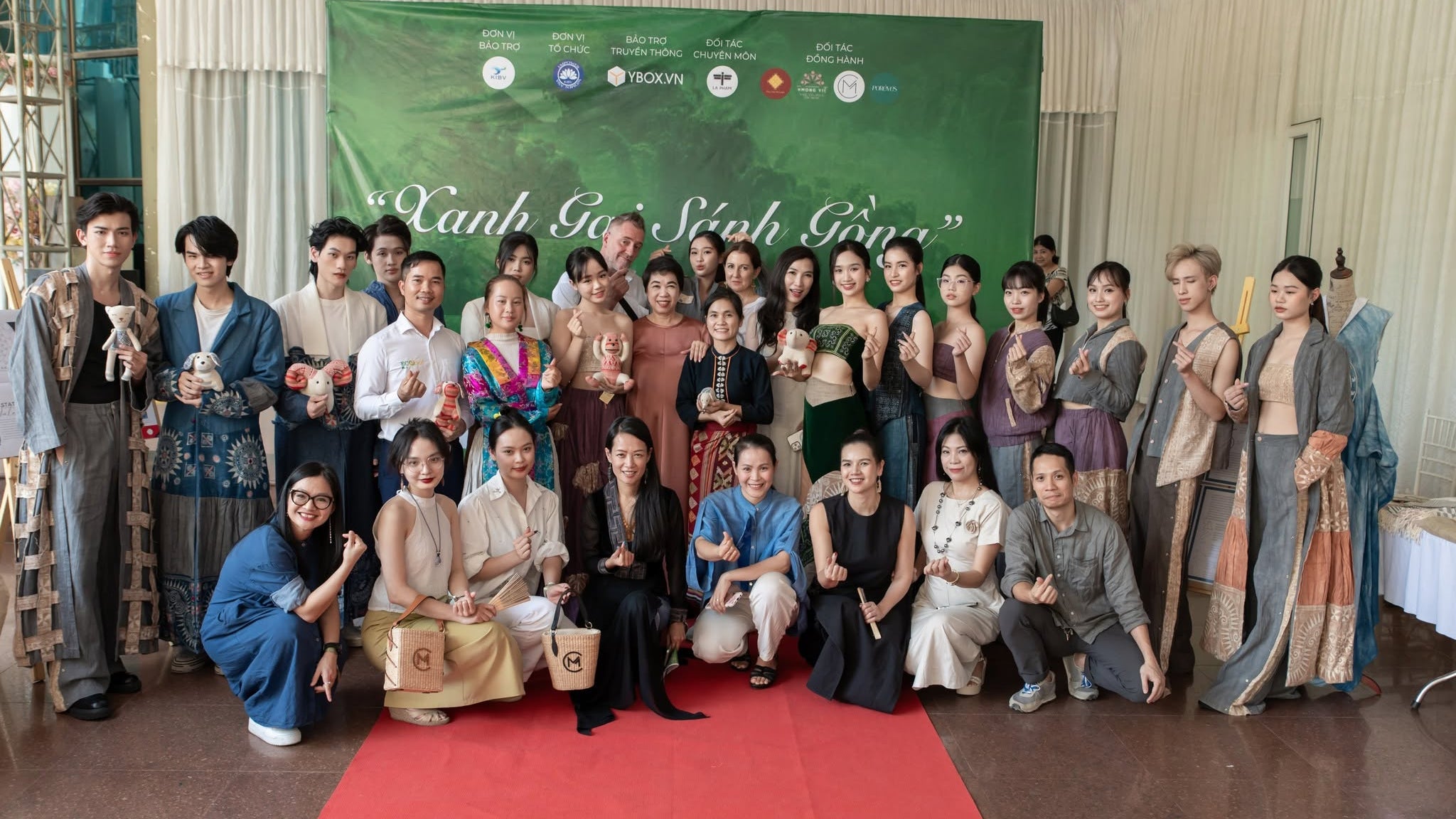 Tài trợ và đồng hành cùng Empower Women Asia