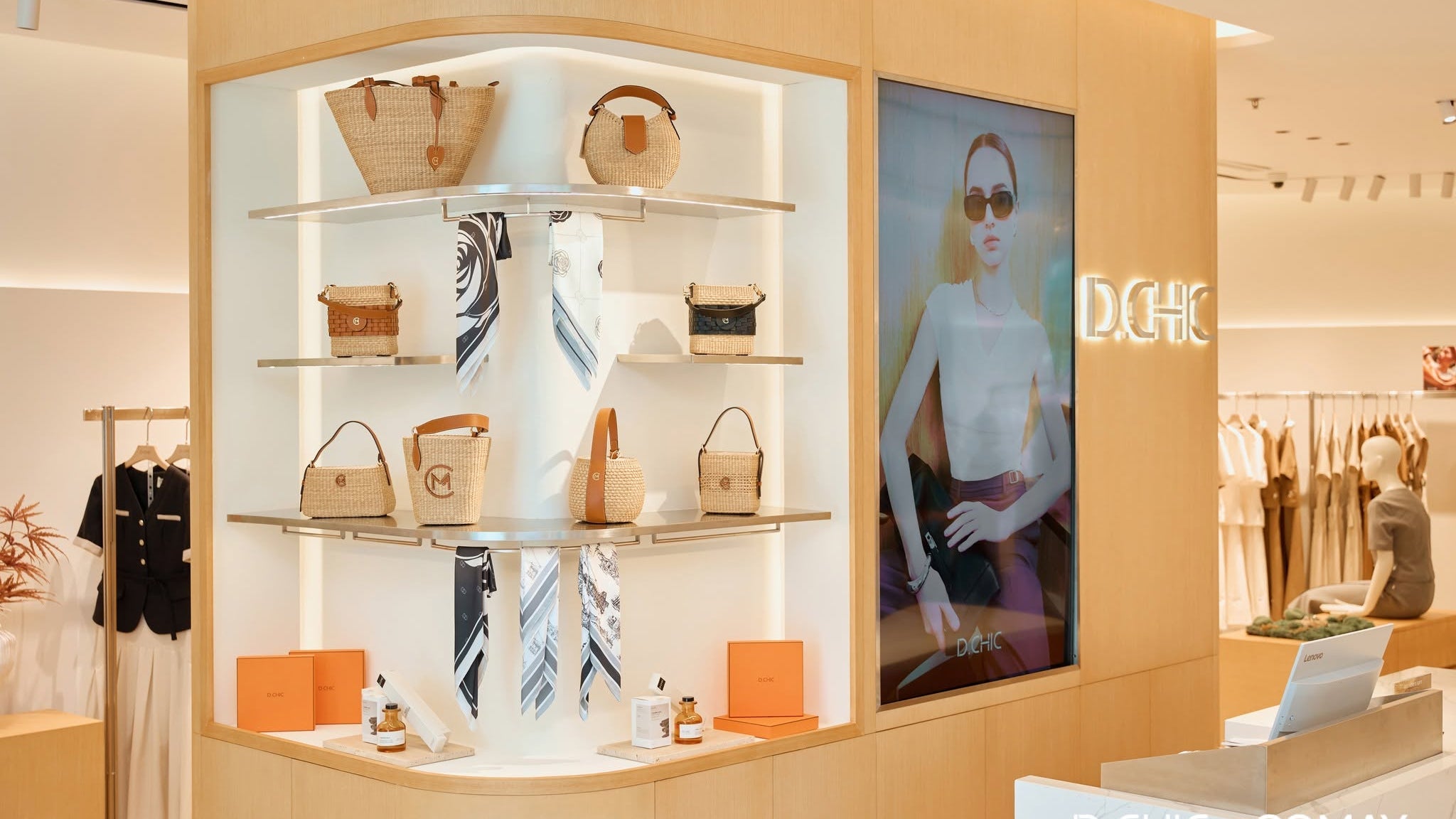 COMAY & D.CHIC: Tinh thần thủ công, chạm đến vẻ đẹp bền vững