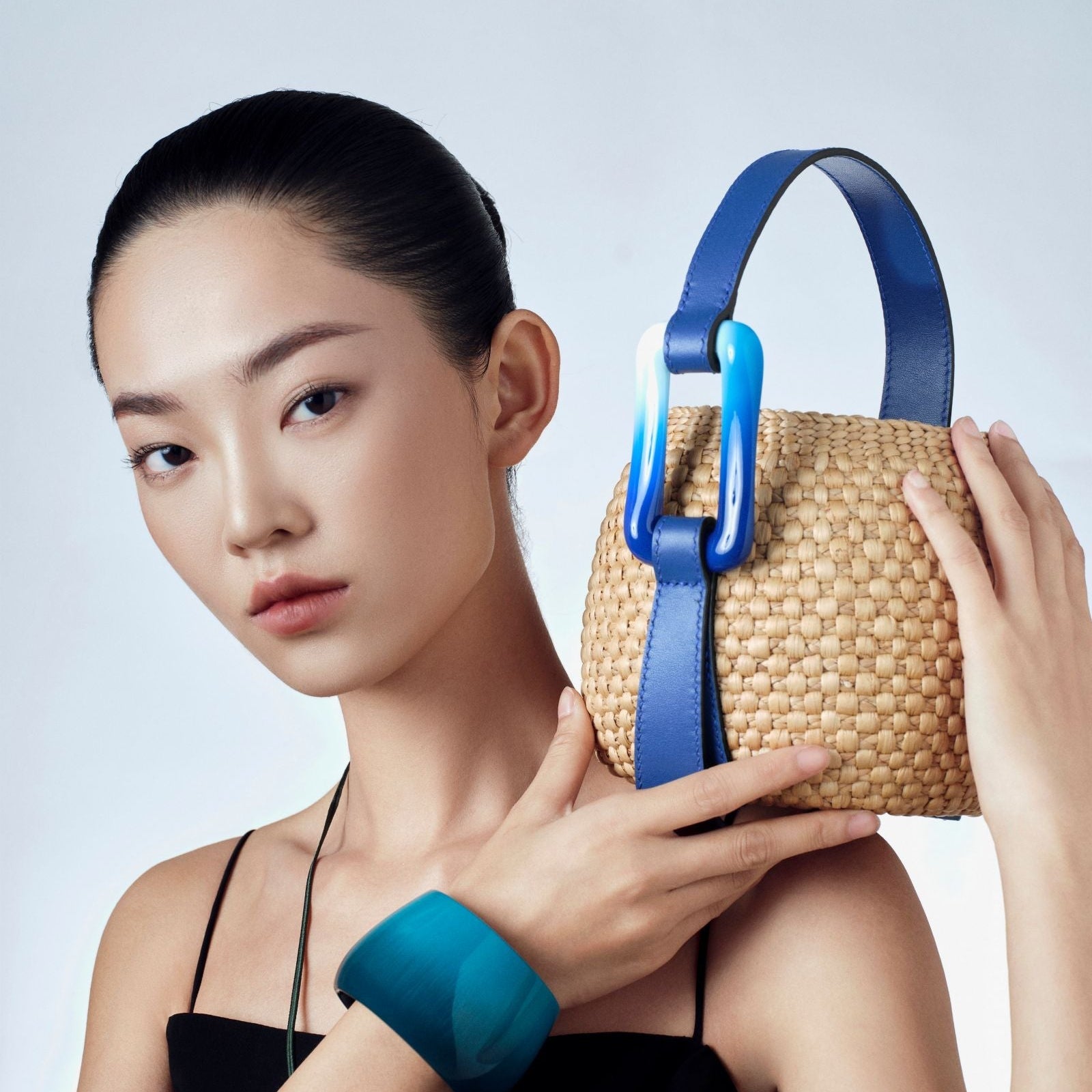 Hanoia x COMAY - Di sản của hai thế giới thủ công